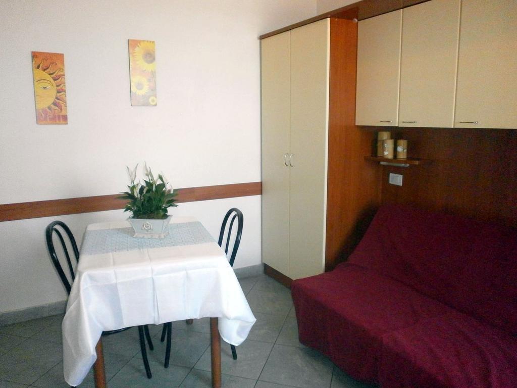 Residence Carioca Rimini Cameră foto